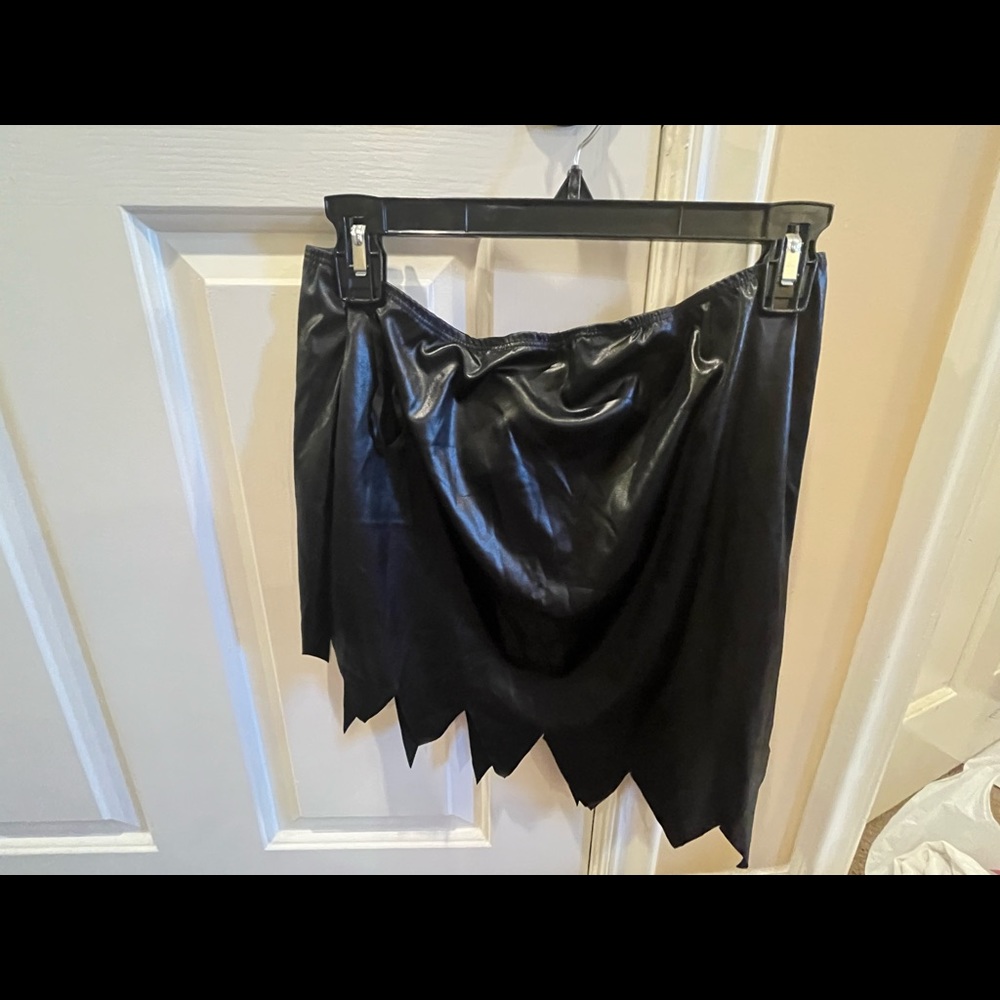 Black skirt